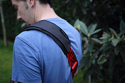 D'Addario Accessories Gel Guitar Strap Pad - Pad for Guitar Strap - Relieves Discomfort - Fits Over Guitar Straps - Black