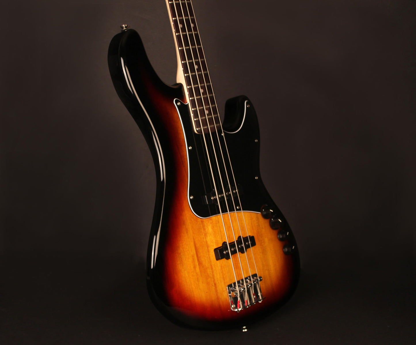 Cort GB34JJ 4-String Electric Bass, JJ Pickups, 3 Tone Sunburst