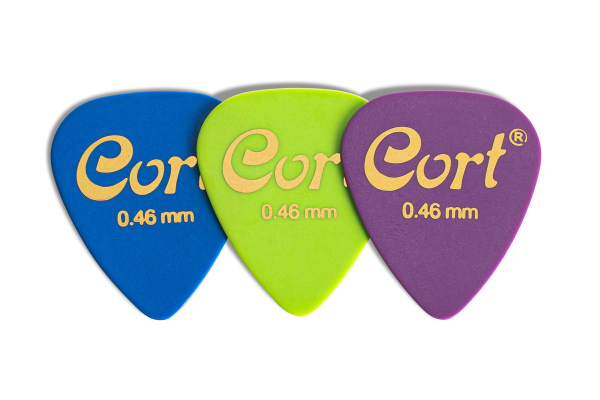 Cort Earth Series Dreadnought Acoustic Guitar Starter Pack. Open Pore