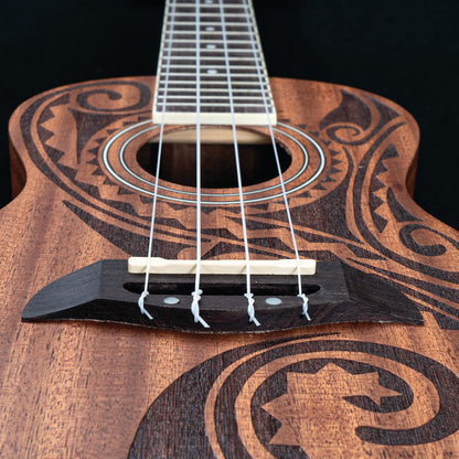 Oscar Schmidt OU2TAT-A Concert Ukulele. Natural Mahogany Maori