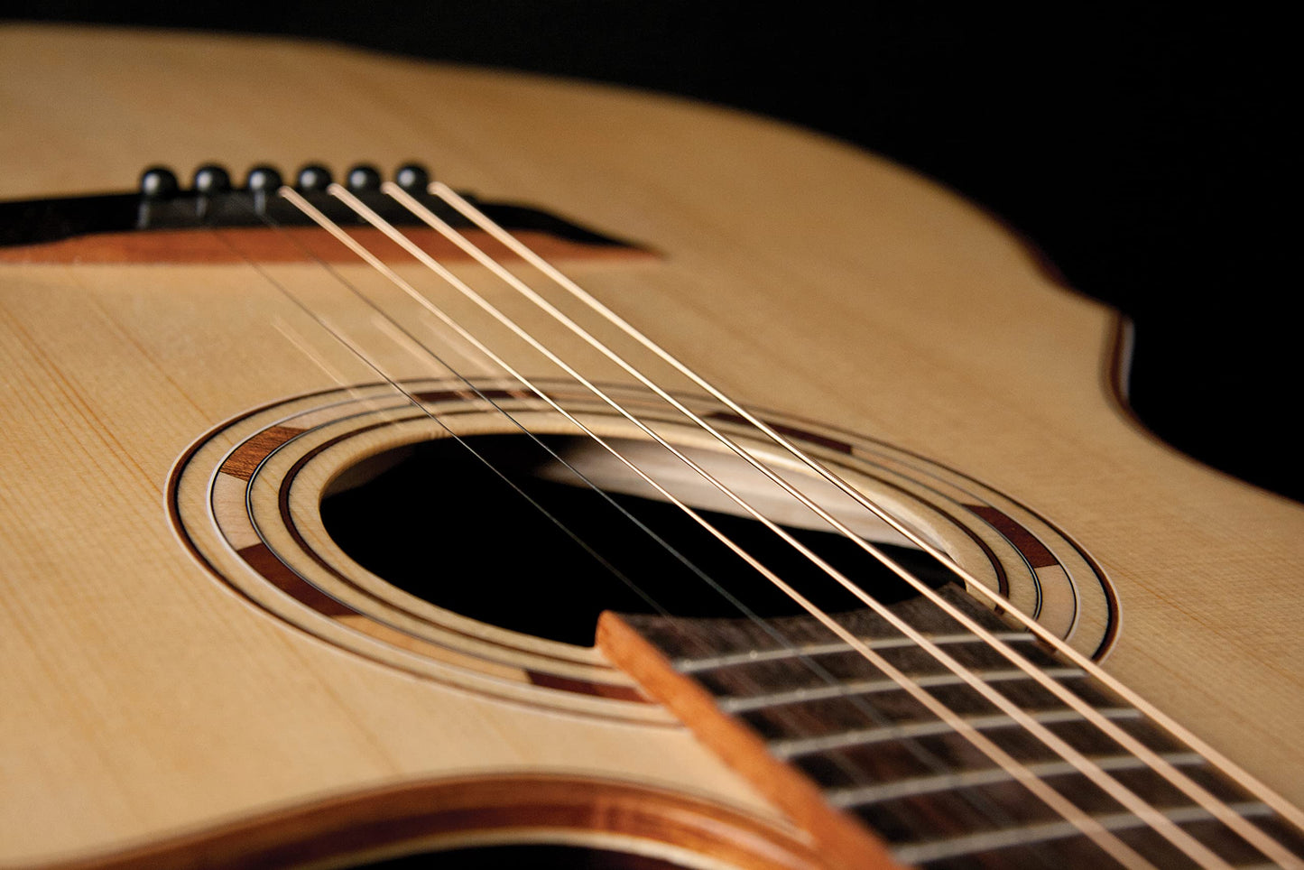 Washburn Comfort Deluxe 25 Series 6 String Acoustic-Electric Guitar, Right, Natural (WCG25SCE-O)